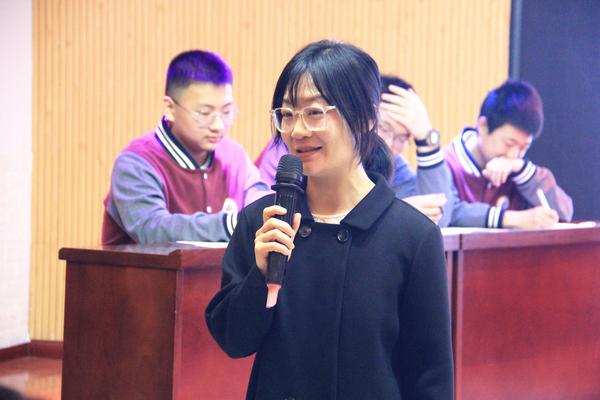 法律知识辩论赛 (8) 法律知识辩论赛 (8)